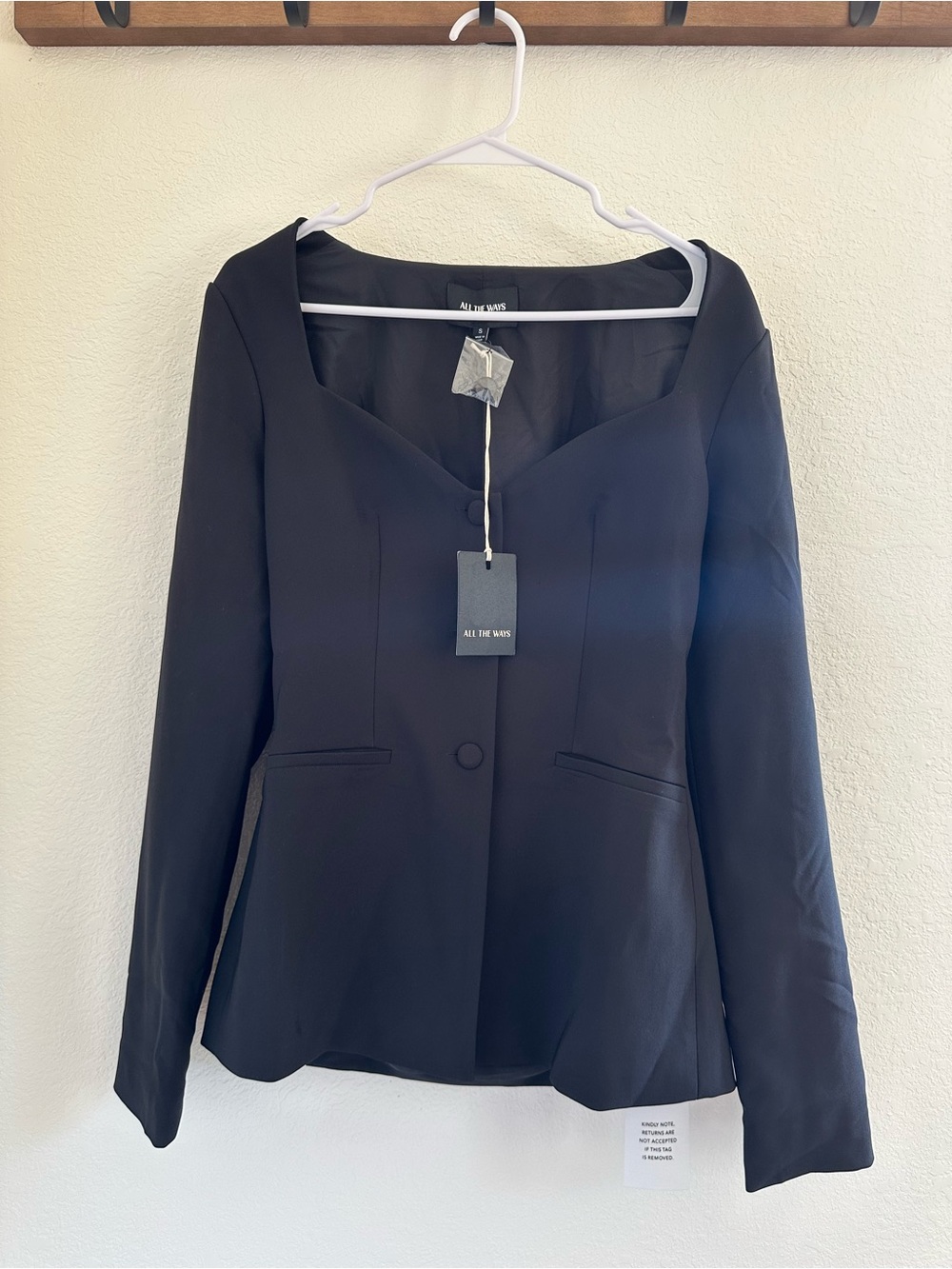 All The Ways Almeda Black Button-Front Blazer - Picture 2 of 7